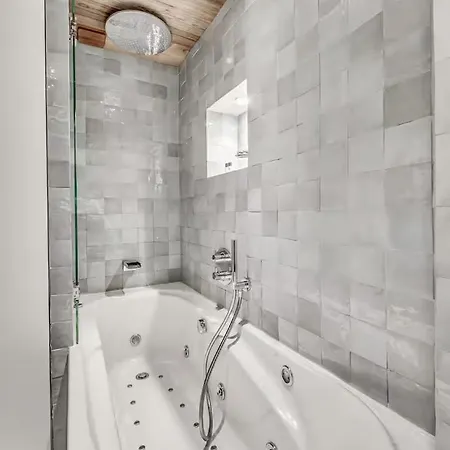 1850 Center - Ski-in Ski-out Appartement